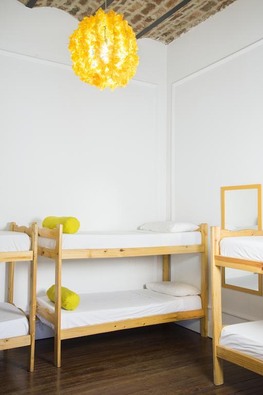 ブエノスアイレス Casa De Papaホステル 部屋 写真